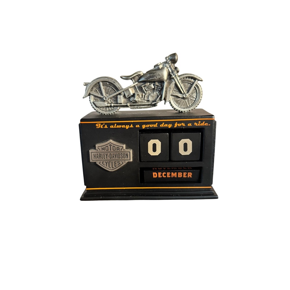 2014 Hallmark HARLEY DAVIDSON Perpetual Desk Calendar Motor Cycle READ DESCPTION